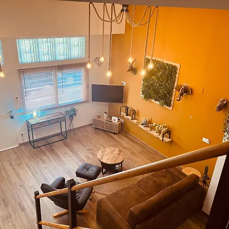 Διαμέρισμα Duplex Tipo Loft De Estilo Selvatico Y Safari, Con Encanto Y A Pasos Del Mar Βαλένθια