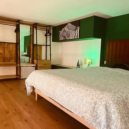 Appartamento Duplex Tipo Loft De Estilo Selvatico Y Safari, Con Encanto Y A Pasos Del Mar