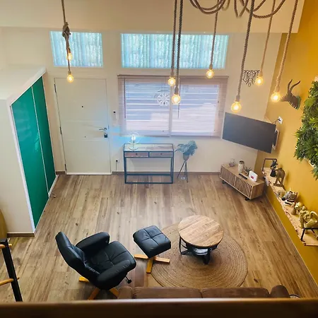 Duplex Tipo Loft De Estilo Selvatico Y Safari, Con Encanto Y A Pasos Del Mar Appartamento